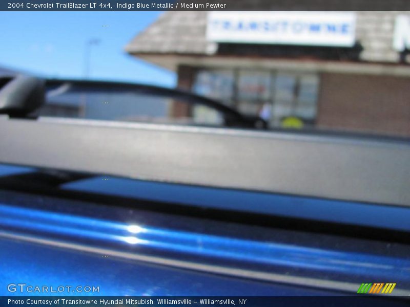 Indigo Blue Metallic / Medium Pewter 2004 Chevrolet TrailBlazer LT 4x4