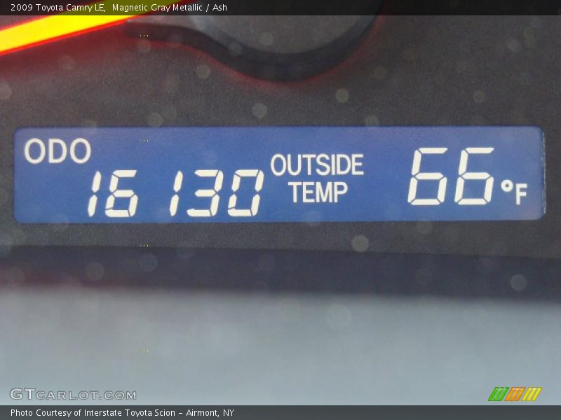 Magnetic Gray Metallic / Ash 2009 Toyota Camry LE