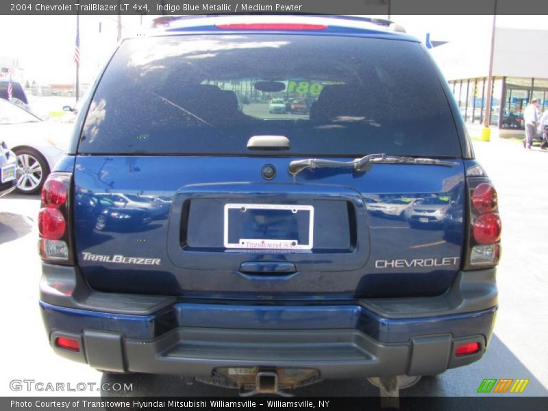 Indigo Blue Metallic / Medium Pewter 2004 Chevrolet TrailBlazer LT 4x4