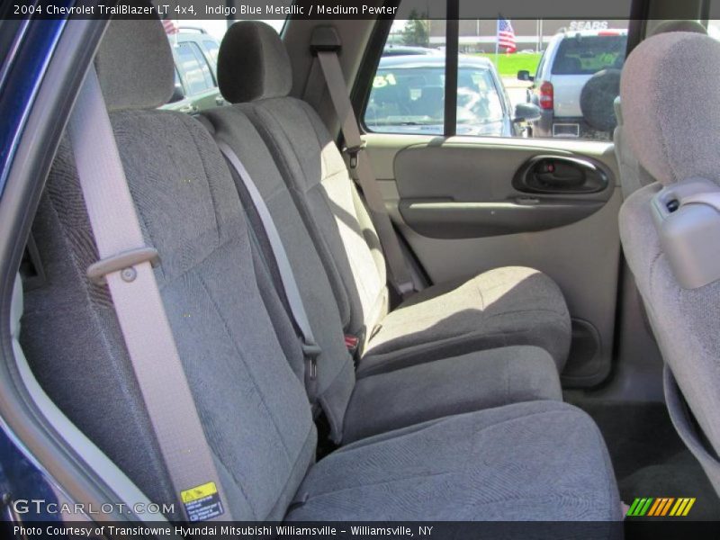 Indigo Blue Metallic / Medium Pewter 2004 Chevrolet TrailBlazer LT 4x4
