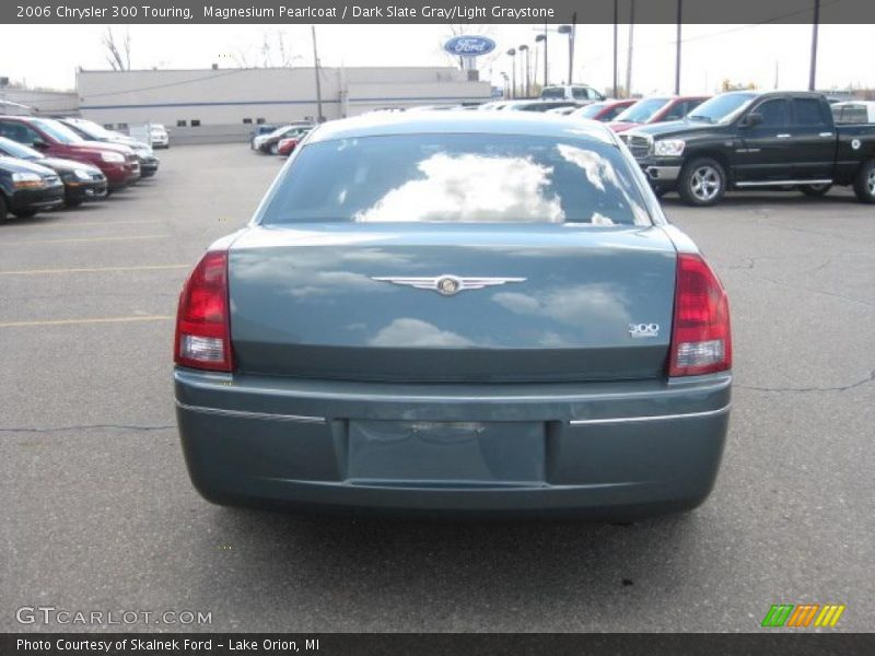 Magnesium Pearlcoat / Dark Slate Gray/Light Graystone 2006 Chrysler 300 Touring