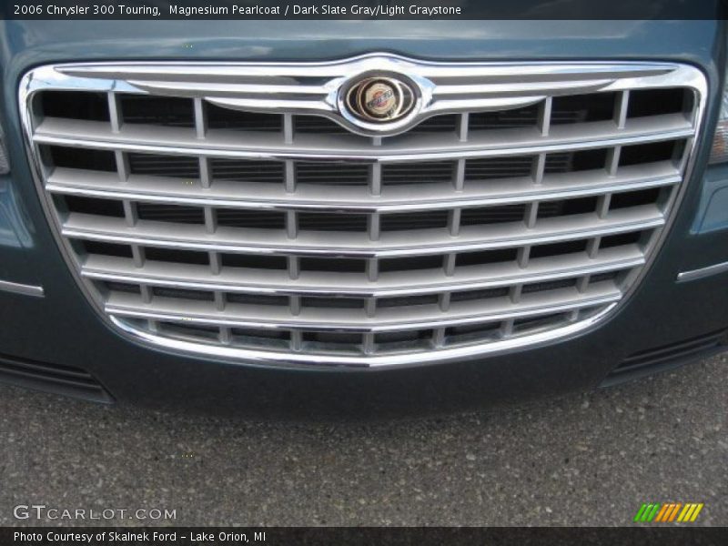Magnesium Pearlcoat / Dark Slate Gray/Light Graystone 2006 Chrysler 300 Touring