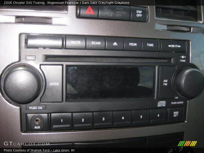 Magnesium Pearlcoat / Dark Slate Gray/Light Graystone 2006 Chrysler 300 Touring