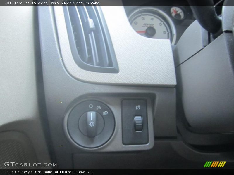 White Suede / Medium Stone 2011 Ford Focus S Sedan