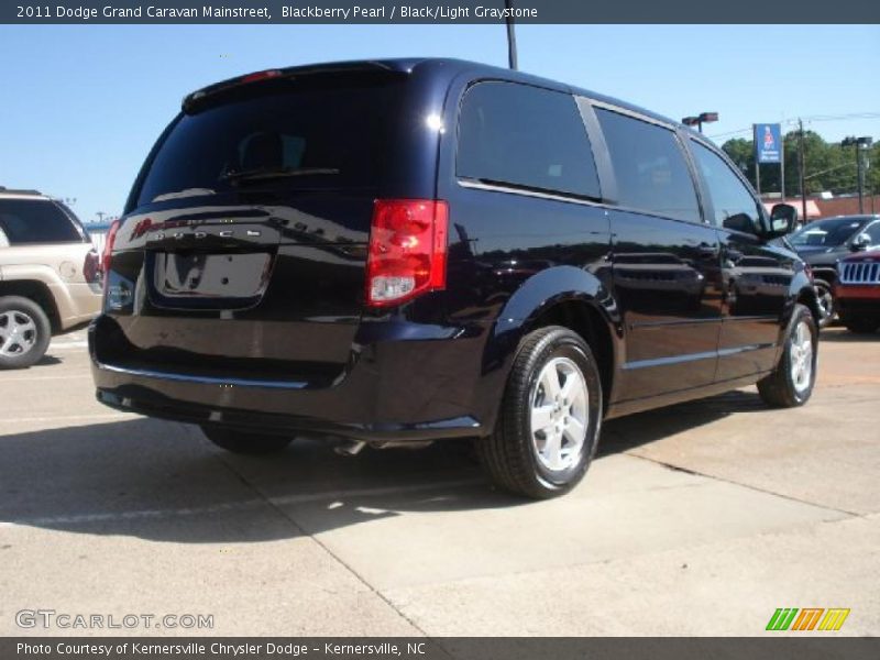 Blackberry Pearl / Black/Light Graystone 2011 Dodge Grand Caravan Mainstreet