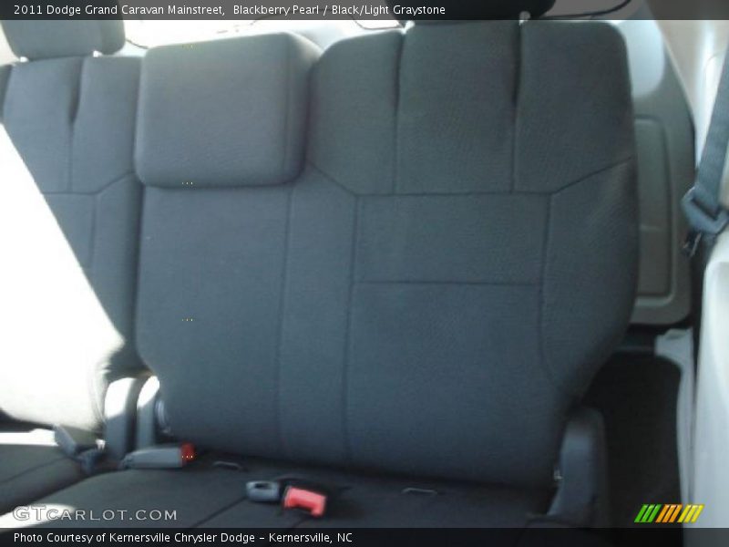 Blackberry Pearl / Black/Light Graystone 2011 Dodge Grand Caravan Mainstreet