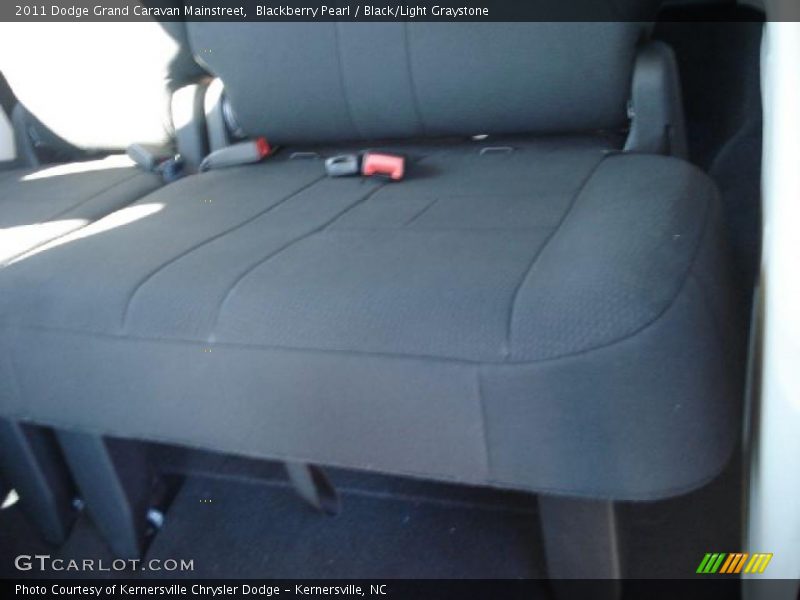 Blackberry Pearl / Black/Light Graystone 2011 Dodge Grand Caravan Mainstreet
