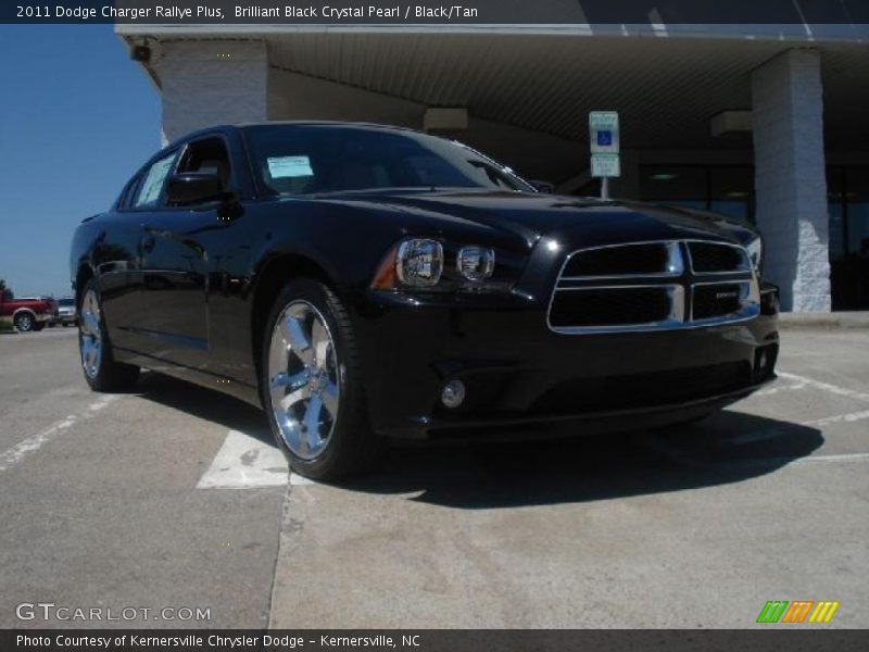 Brilliant Black Crystal Pearl / Black/Tan 2011 Dodge Charger Rallye Plus