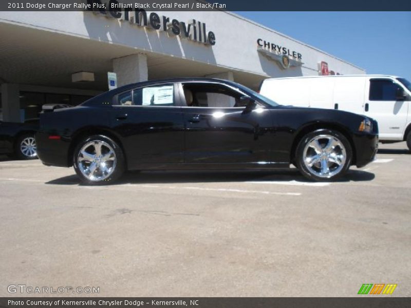 Brilliant Black Crystal Pearl / Black/Tan 2011 Dodge Charger Rallye Plus
