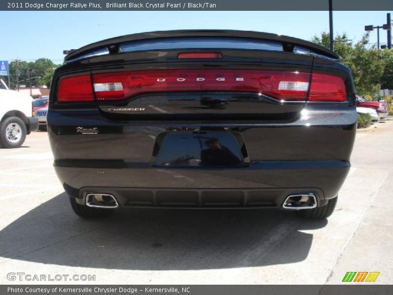 Brilliant Black Crystal Pearl / Black/Tan 2011 Dodge Charger Rallye Plus
