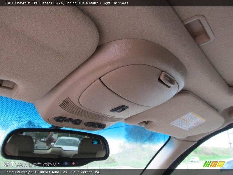 Indigo Blue Metallic / Light Cashmere 2004 Chevrolet TrailBlazer LT 4x4
