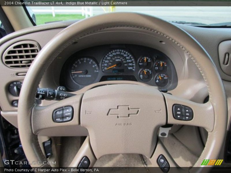 Indigo Blue Metallic / Light Cashmere 2004 Chevrolet TrailBlazer LT 4x4