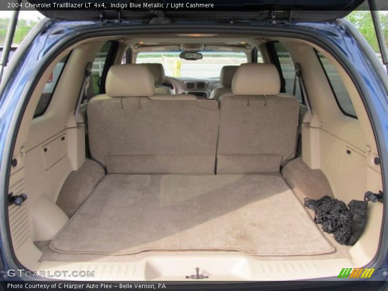 Indigo Blue Metallic / Light Cashmere 2004 Chevrolet TrailBlazer LT 4x4