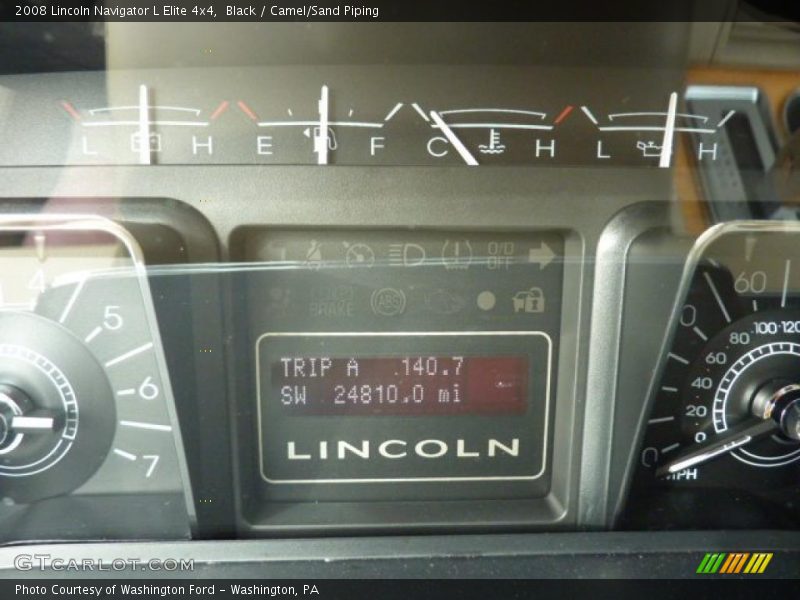 Black / Camel/Sand Piping 2008 Lincoln Navigator L Elite 4x4