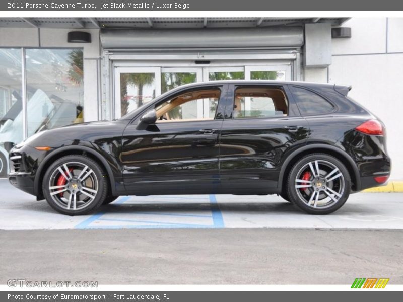 Jet Black Metallic / Luxor Beige 2011 Porsche Cayenne Turbo