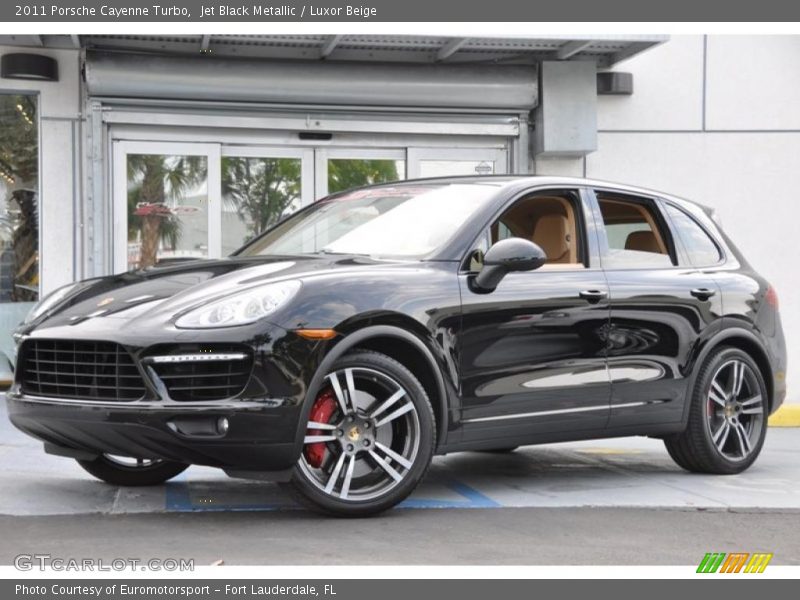Jet Black Metallic / Luxor Beige 2011 Porsche Cayenne Turbo