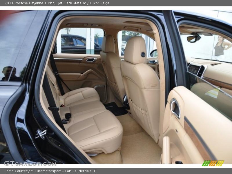 Jet Black Metallic / Luxor Beige 2011 Porsche Cayenne Turbo