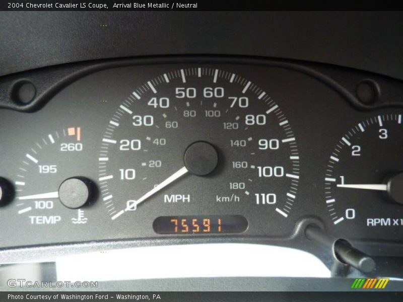 Arrival Blue Metallic / Neutral 2004 Chevrolet Cavalier LS Coupe