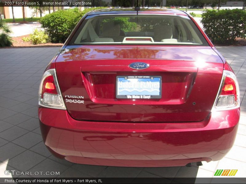Merlot Metallic / Light Stone 2007 Ford Fusion S