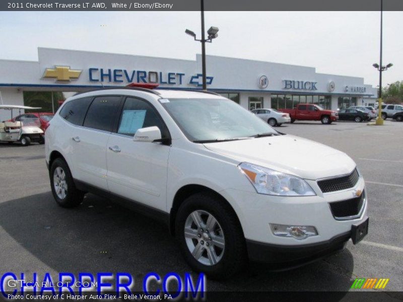 White / Ebony/Ebony 2011 Chevrolet Traverse LT AWD