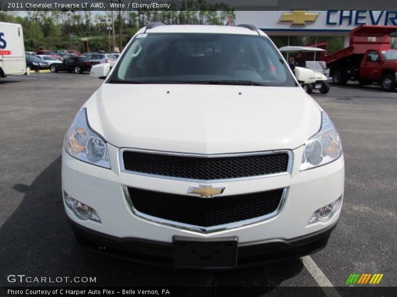 White / Ebony/Ebony 2011 Chevrolet Traverse LT AWD
