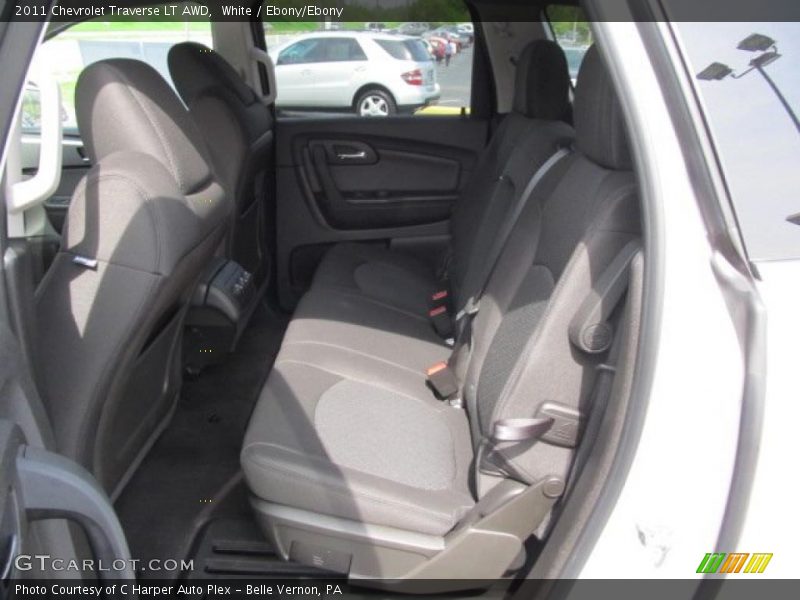 White / Ebony/Ebony 2011 Chevrolet Traverse LT AWD