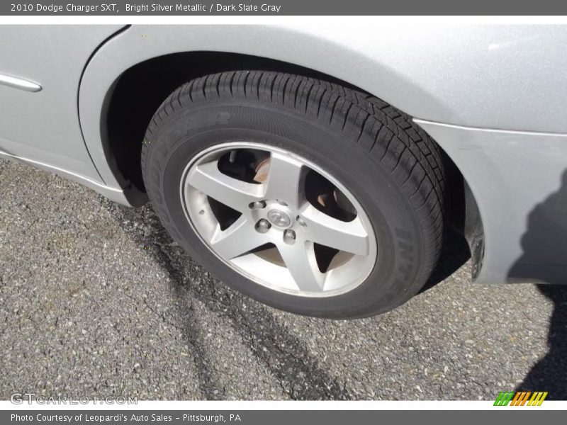 Bright Silver Metallic / Dark Slate Gray 2010 Dodge Charger SXT
