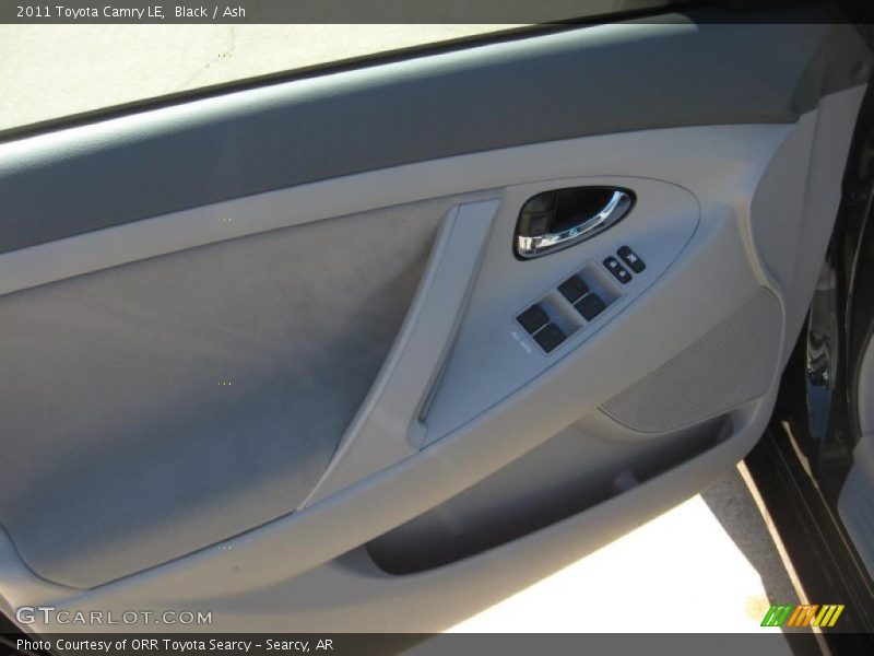 Black / Ash 2011 Toyota Camry LE