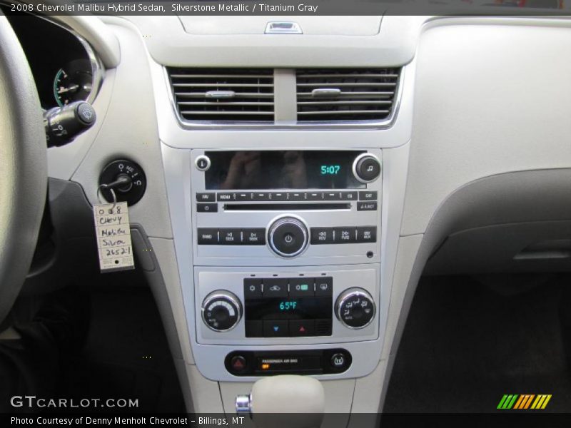 Controls of 2008 Malibu Hybrid Sedan