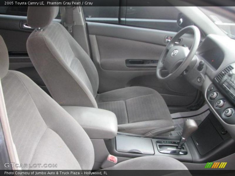 Phantom Gray Pearl / Gray 2005 Toyota Camry LE