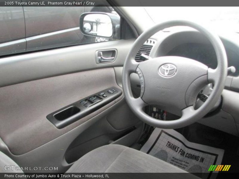 Phantom Gray Pearl / Gray 2005 Toyota Camry LE