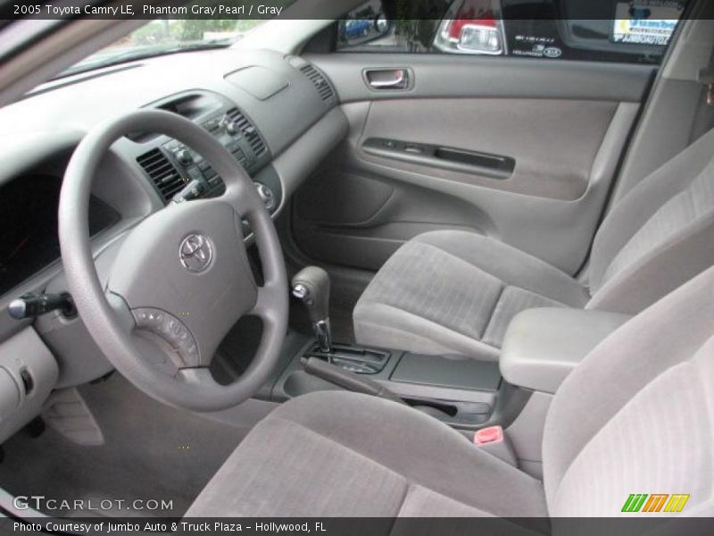 Phantom Gray Pearl / Gray 2005 Toyota Camry LE