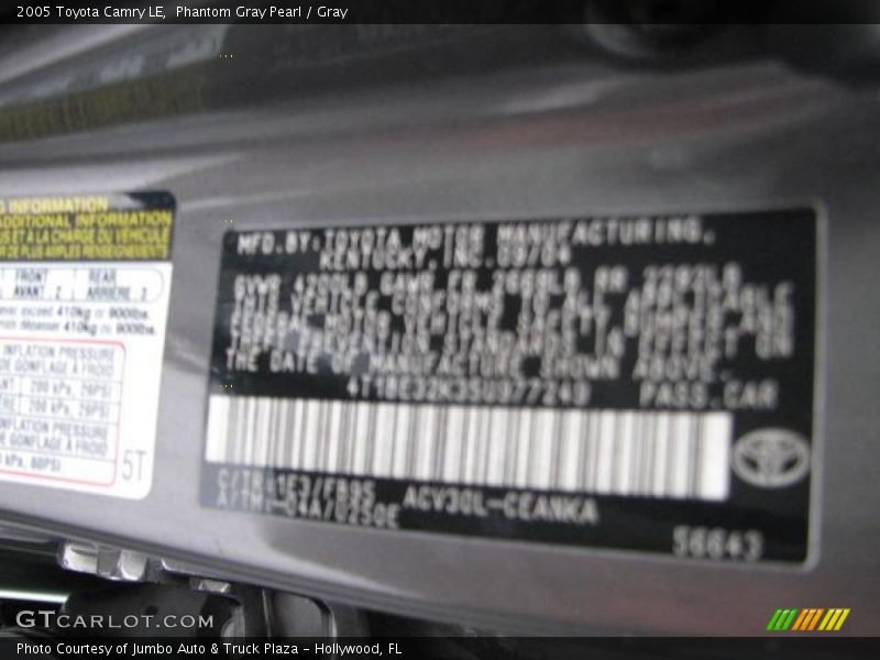 Phantom Gray Pearl / Gray 2005 Toyota Camry LE