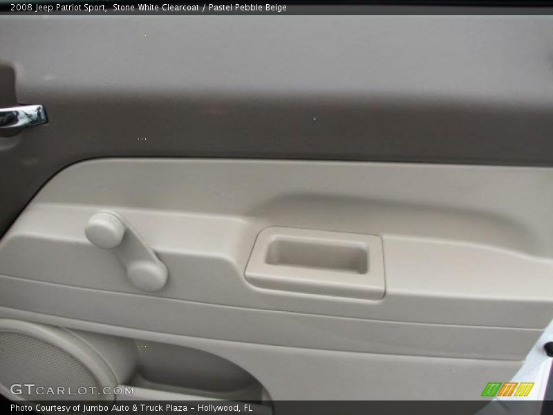 Stone White Clearcoat / Pastel Pebble Beige 2008 Jeep Patriot Sport
