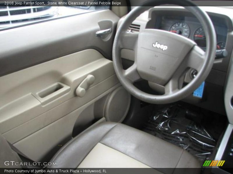 Stone White Clearcoat / Pastel Pebble Beige 2008 Jeep Patriot Sport
