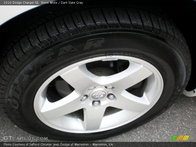 Stone White / Dark Slate Gray 2010 Dodge Charger SE