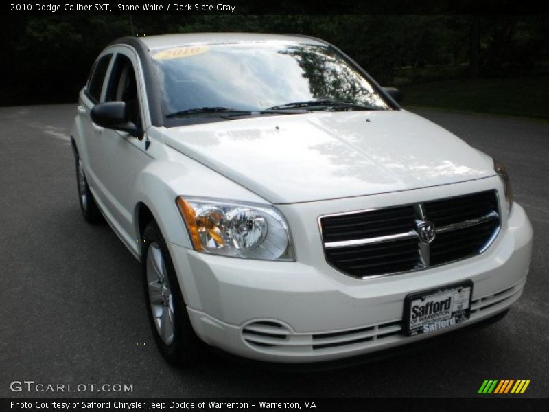 Stone White / Dark Slate Gray 2010 Dodge Caliber SXT