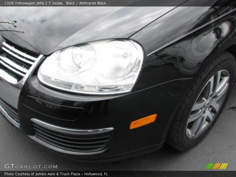 Black / Anthracite Black 2006 Volkswagen Jetta 2.5 Sedan