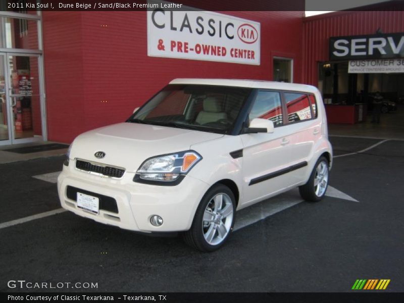 Dune Beige / Sand/Black Premium Leather 2011 Kia Soul !