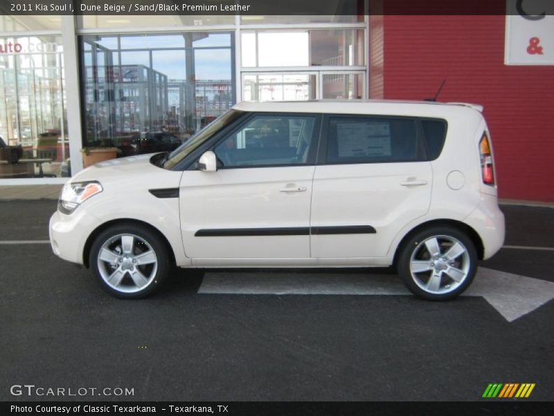 Dune Beige / Sand/Black Premium Leather 2011 Kia Soul !