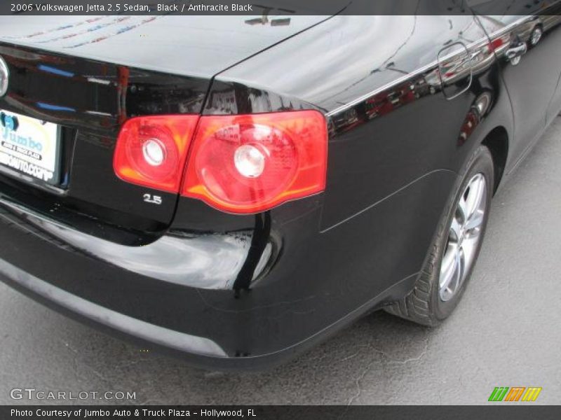 Black / Anthracite Black 2006 Volkswagen Jetta 2.5 Sedan