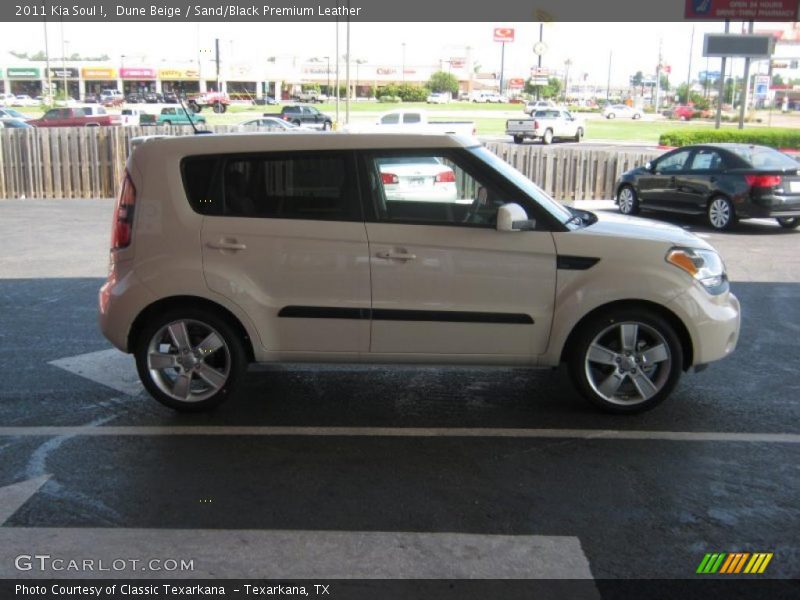 Dune Beige / Sand/Black Premium Leather 2011 Kia Soul !