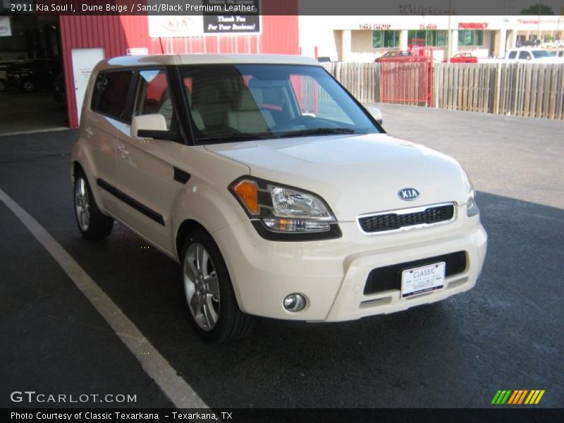 Dune Beige / Sand/Black Premium Leather 2011 Kia Soul !