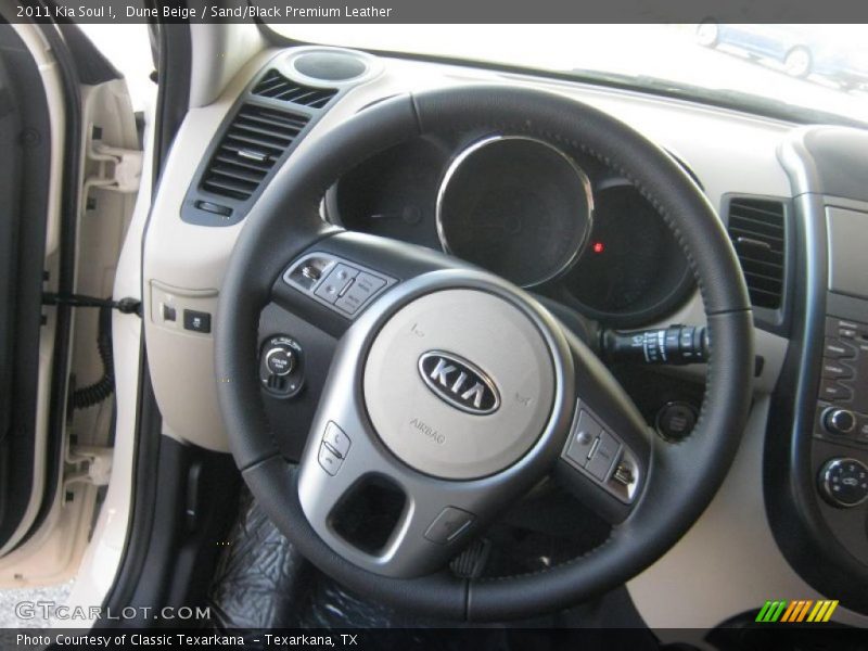Dune Beige / Sand/Black Premium Leather 2011 Kia Soul !