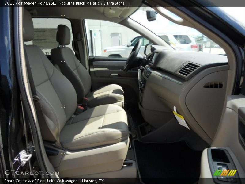 Nocturne Black Metallic / Sierra Stone 2011 Volkswagen Routan SE