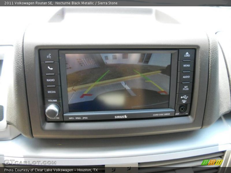 Nocturne Black Metallic / Sierra Stone 2011 Volkswagen Routan SE