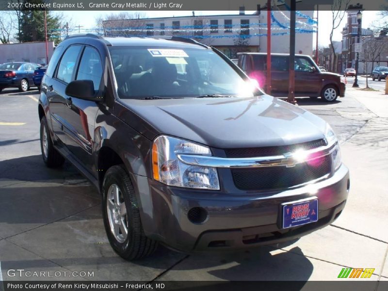 Granite Gray Metallic / Light Gray 2007 Chevrolet Equinox LS