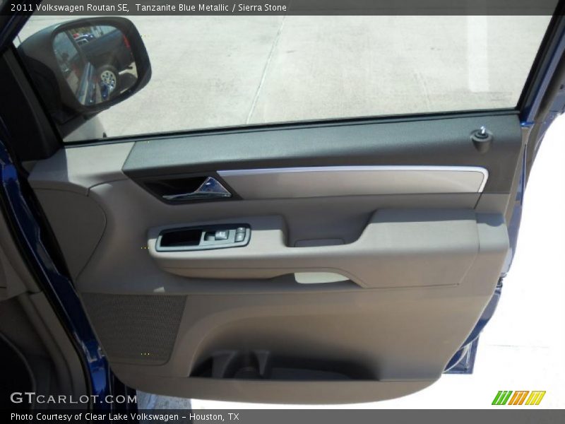 Tanzanite Blue Metallic / Sierra Stone 2011 Volkswagen Routan SE