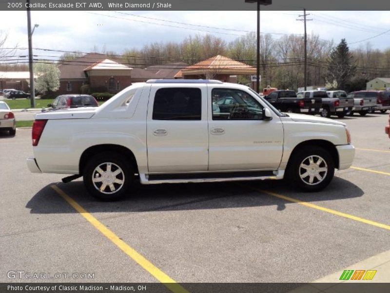 White Diamond / Shale 2005 Cadillac Escalade EXT AWD