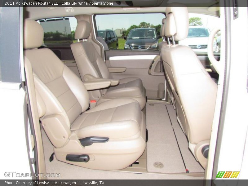 Calla Lily White / Sierra Stone 2011 Volkswagen Routan SEL
